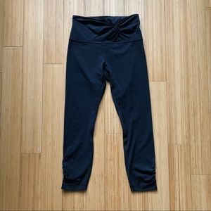 Lululemon Align High Rise Crop 23” Twist Waist Black Leggings size 6